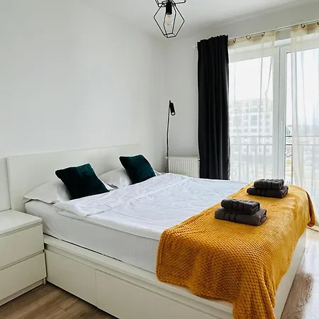 Bright&cozy C1 アパート