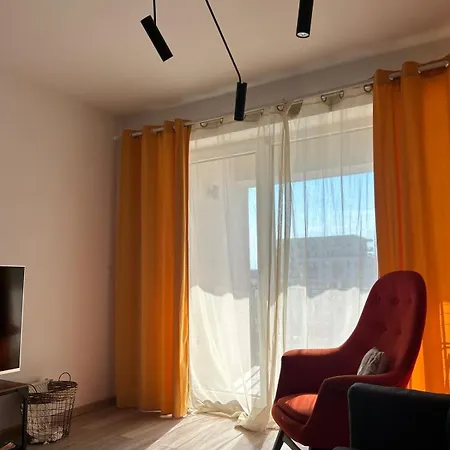 アパート Bright&cozy C1 *